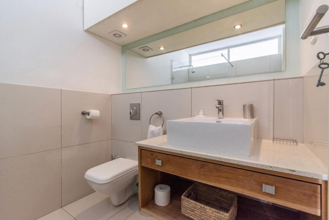 Lovely One Bedroom - *